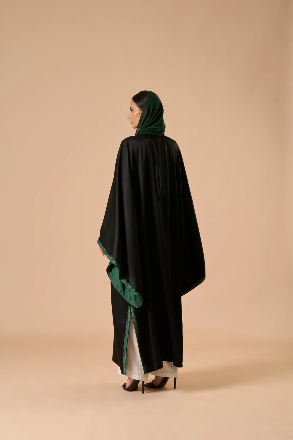 Code: 302 - Image 3